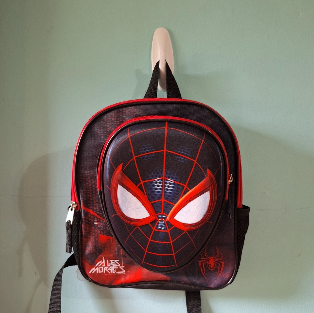 Spider-Man Kids Backpack - Red and Black - Picture 2 of 7